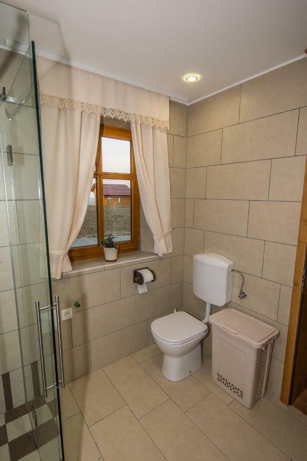 Vineyard Cottage Vina In Medu Trebelno ภายนอก รูปภาพ