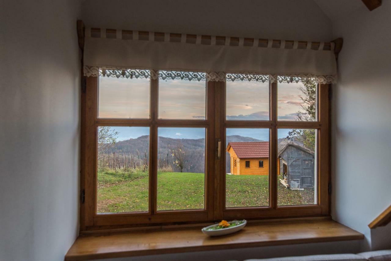 Vineyard Cottage Vina In Medu Trebelno ภายนอก รูปภาพ