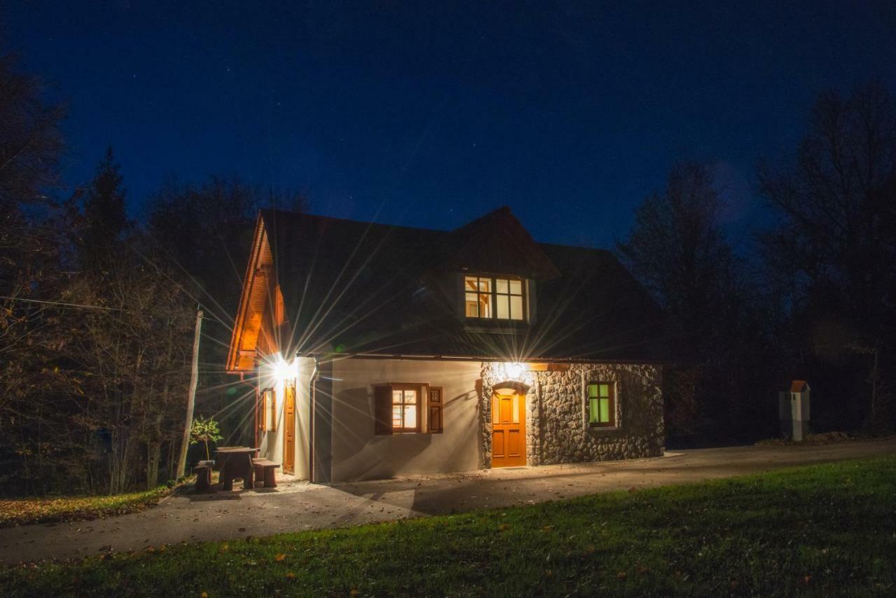 Vineyard Cottage Vina In Medu Trebelno ภายนอก รูปภาพ