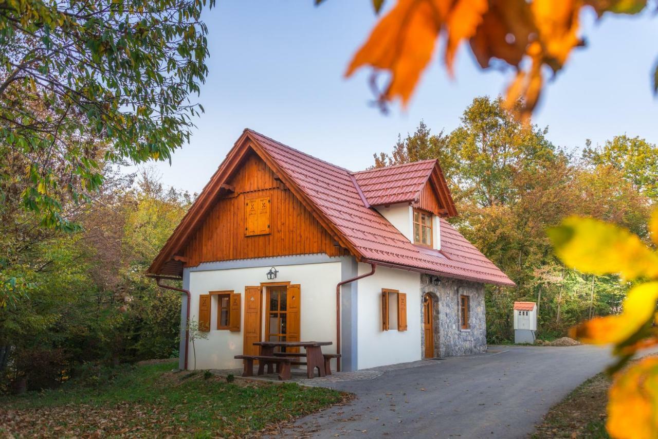 Vineyard Cottage Vina In Medu Trebelno ภายนอก รูปภาพ